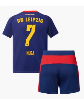 Billige Fotballdrakt RB Leipzig Antonio Nusa #7 Replika Bortedraktsett Barn 2025-26 Kortermet (med bukser)